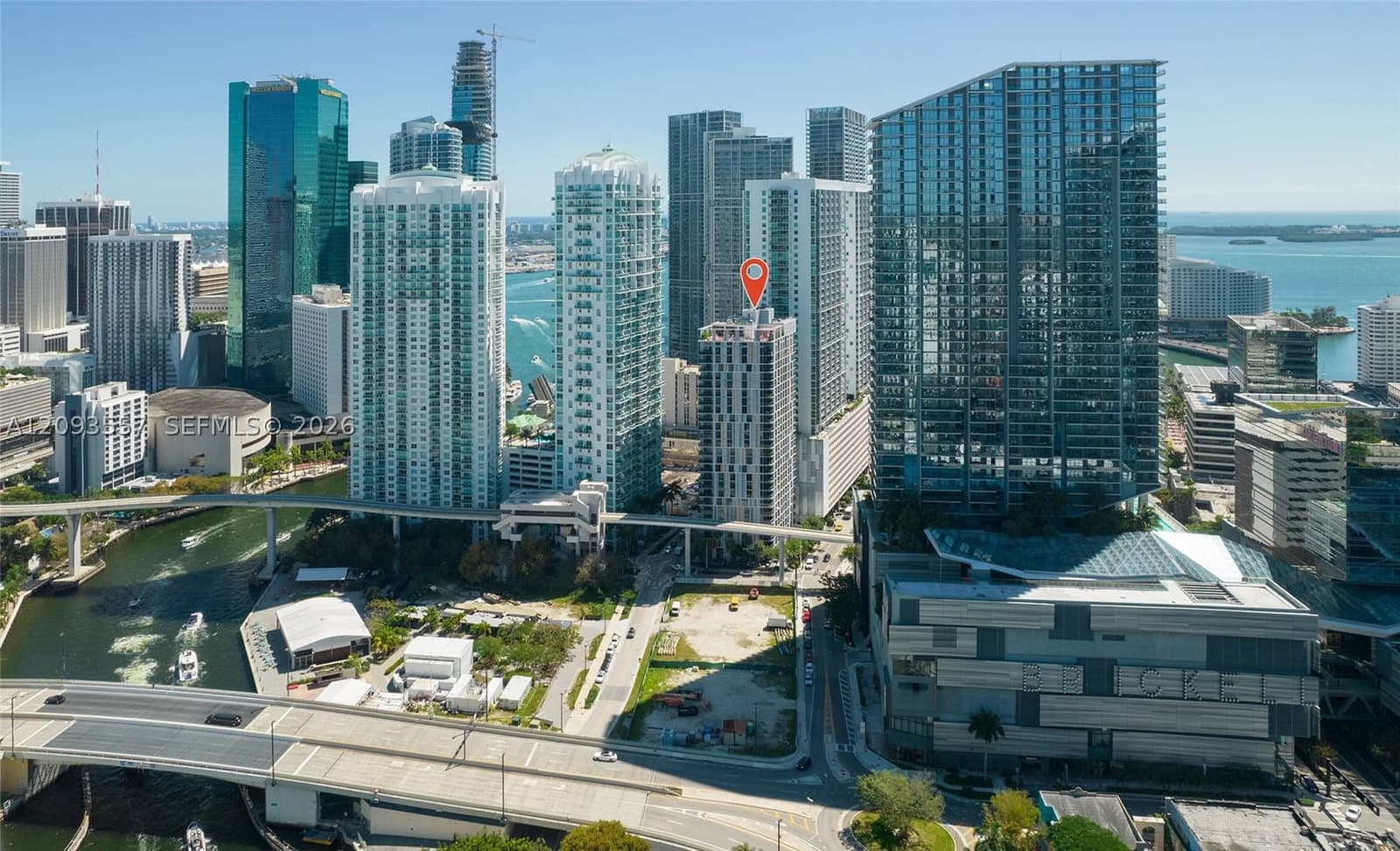 1+1 Condo — 31 6th St #304, Miami, FL 33131