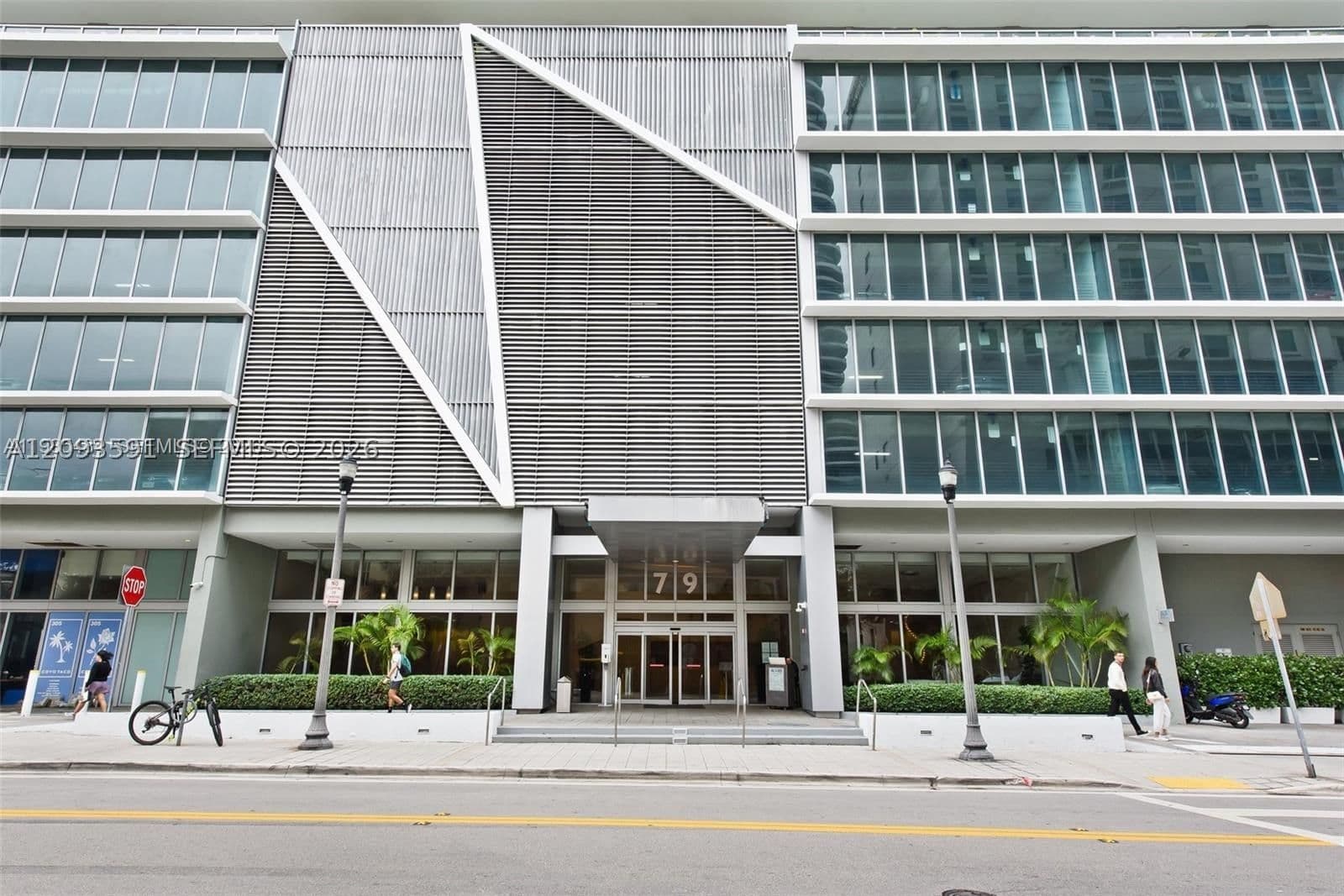 2+1 Condo — 79 12th St #2503-S, Miami, FL 33130