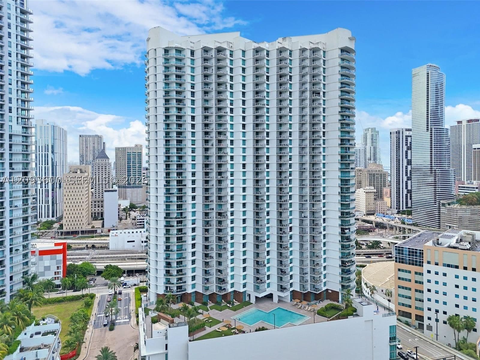 1+1 Condo — Miami, FL 33130