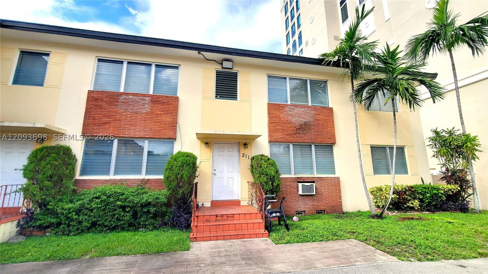 1+1 Daire — 215 Zamora Ave #9, Coral Gables, FL 33134