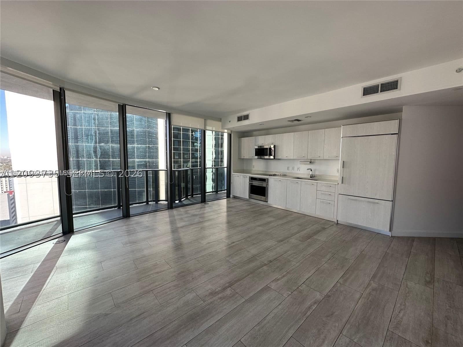2+1 Condo — 55 9th St #1906, Miami, FL 33130