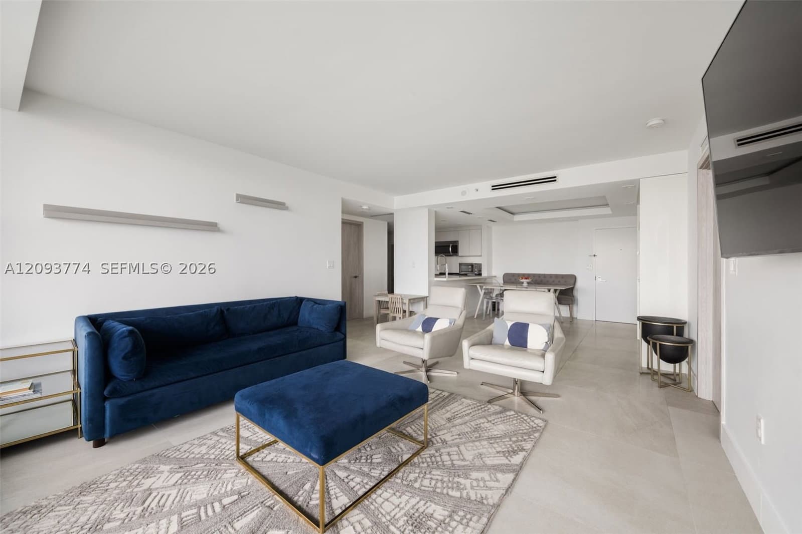 2+1 Condo — 650 West Ave #1503, Miami Beach, FL 33139