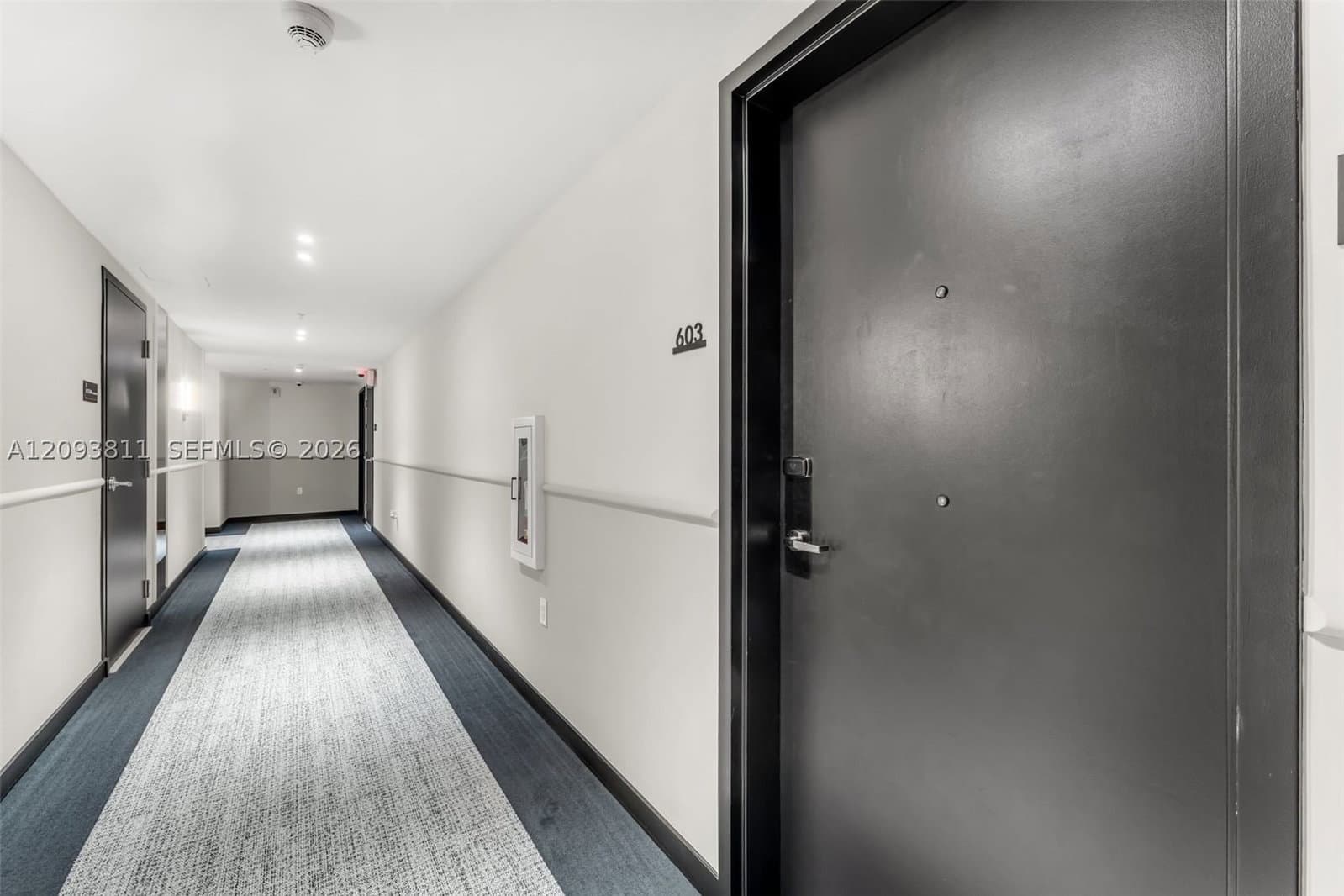 2+1 Condo — 4220 Laguna #603, Coral Gables, FL 33146