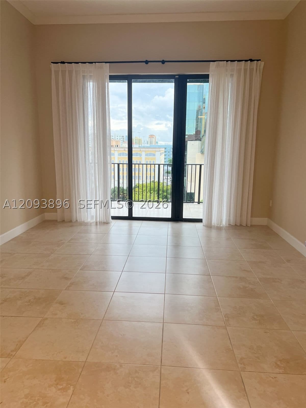 2+1 Condo — 100 Andalusia Ave #PH-8, Coral Gables, FL 33134