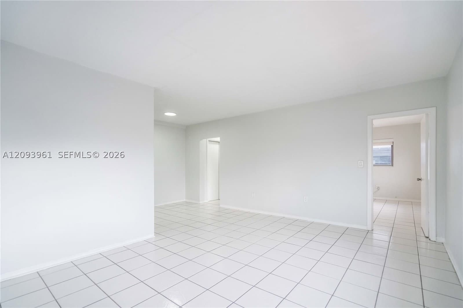 1-bedroom Apartment — 7315 Harding Ave #10, Miami Beach, FL 33141