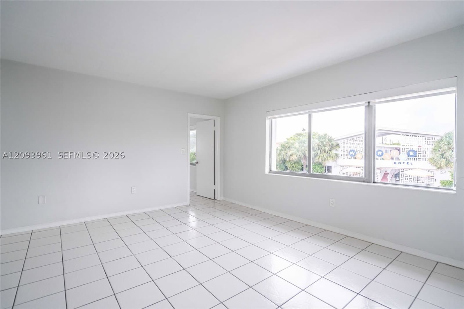 1-bedroom Apartment — 7315 Harding Ave #10, Miami Beach, FL 33141