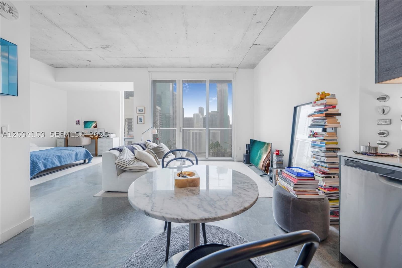 1+1 Condo — 151 1st St #2503, Miami, FL 33131