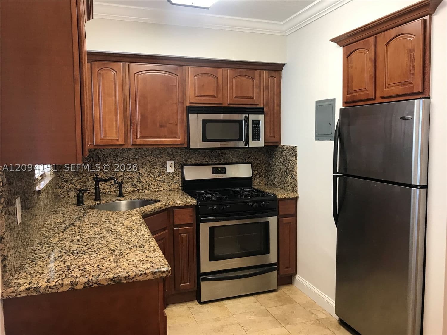 1+1 Daire — 35 Antilla Ave #2, Coral Gables, FL 33134