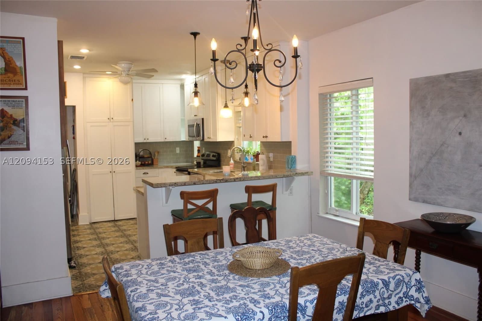 3+1 Müstakil ev — 613 Navarre Ave, Coral Gables, FL 33134
