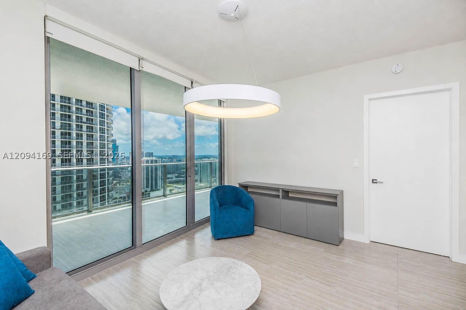 1+1 Condo — 488 18th St #4406, Miami, FL 33132