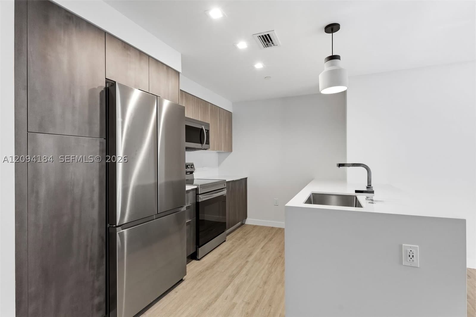 1+1 Condo — 697 Miami Ave #1810, Miami, FL 33136