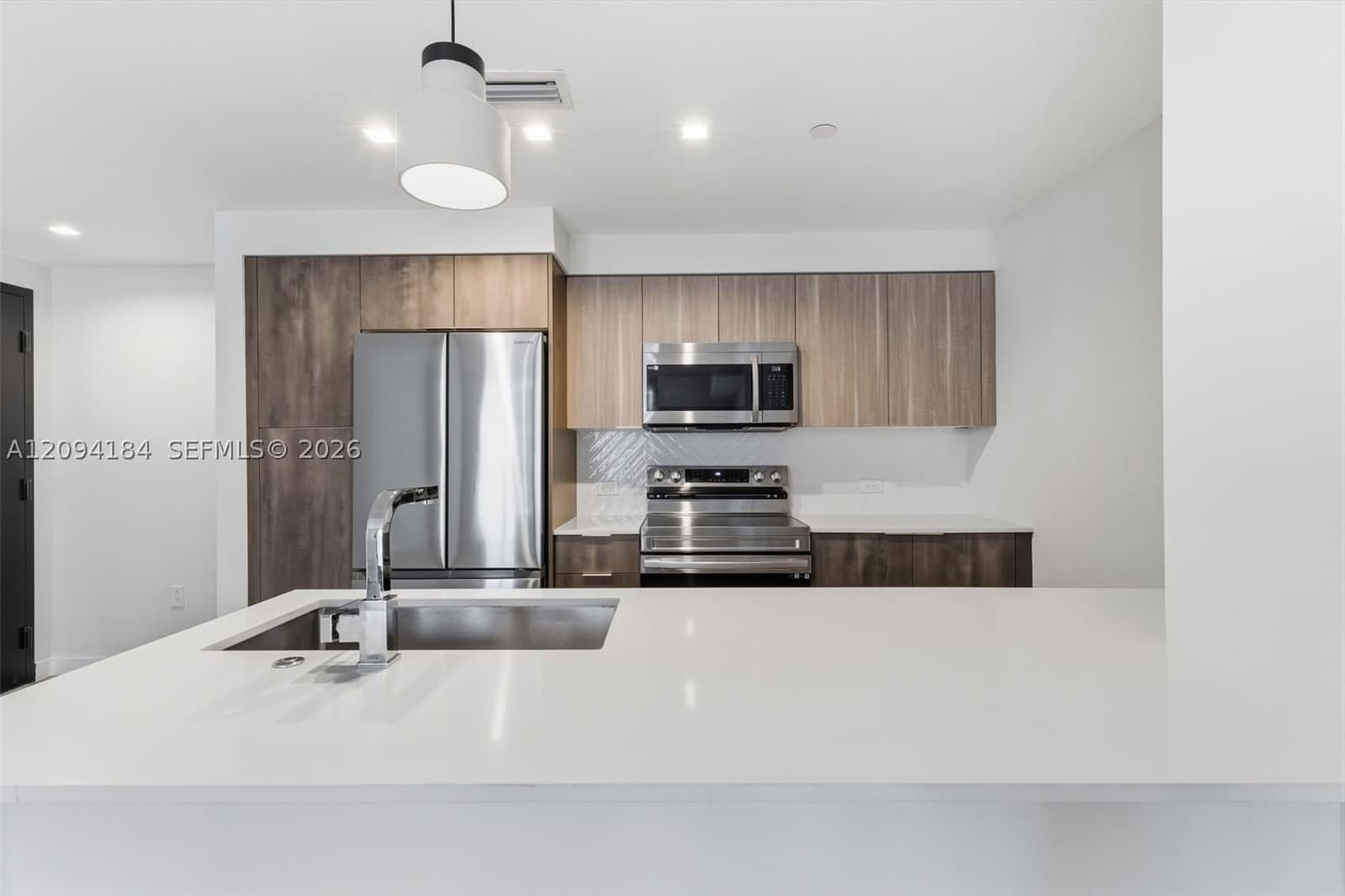 1+1 Condo — 697 Miami Ave #1810, Miami, FL 33136