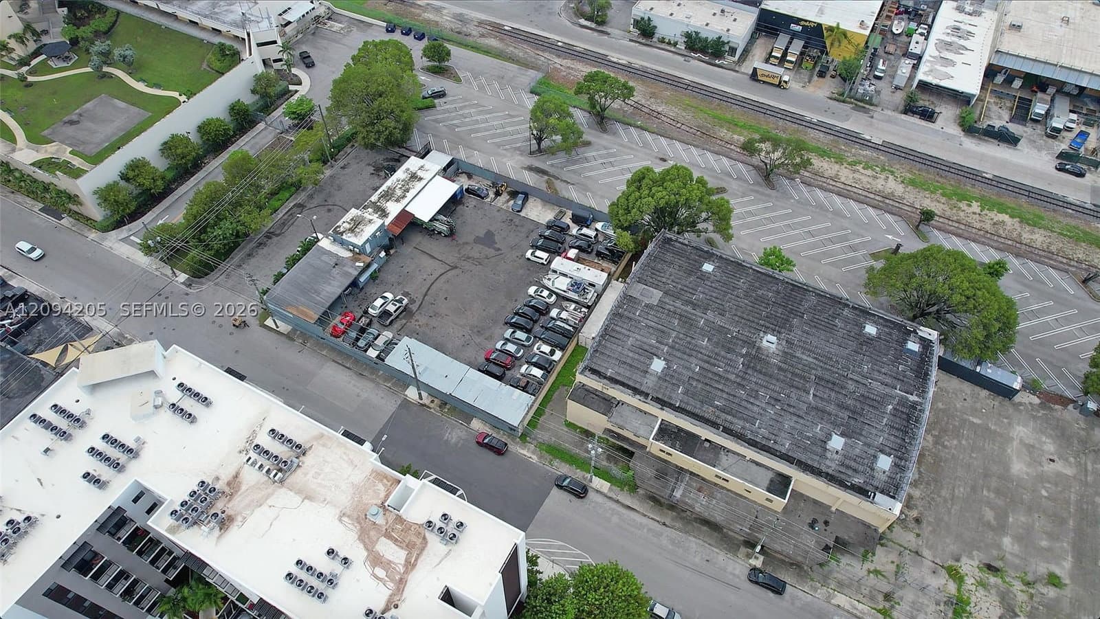 Mülk — 2250 8th Ave, Miami, FL 33127