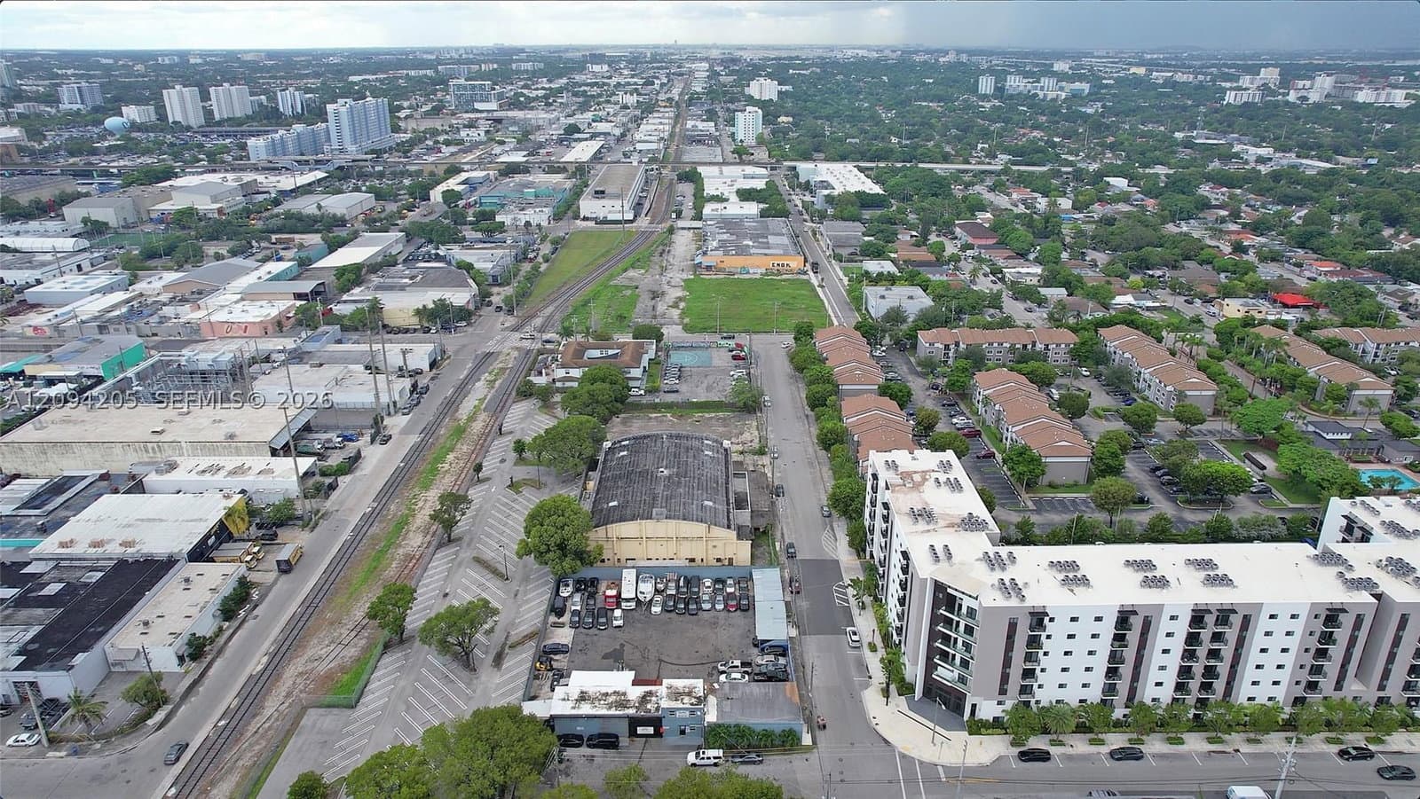 Mülk — 2250 8th Ave, Miami, FL 33127
