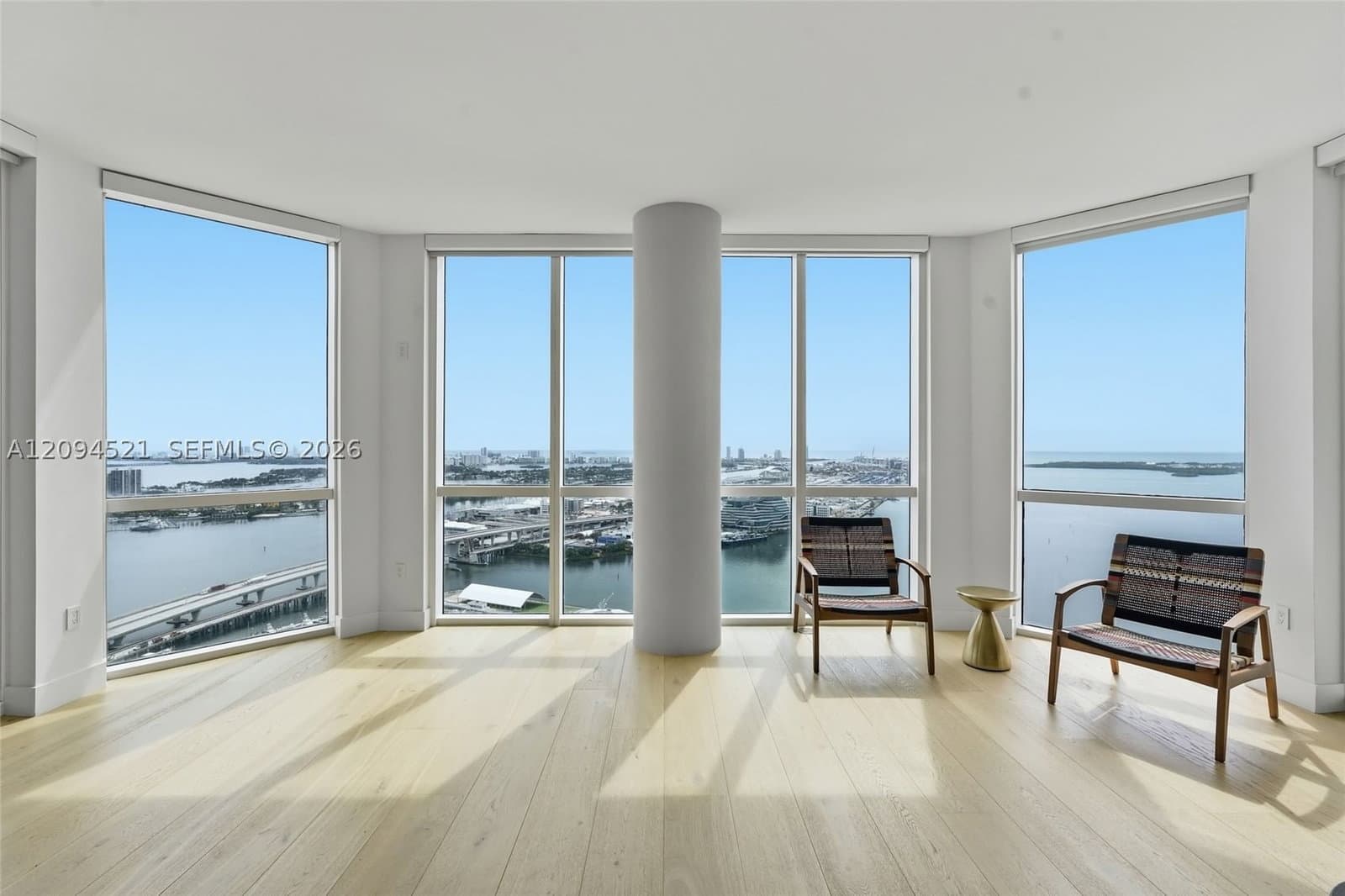 3+1 Condo — 244 Biscayne Blvd #4103, Miami, FL 33132