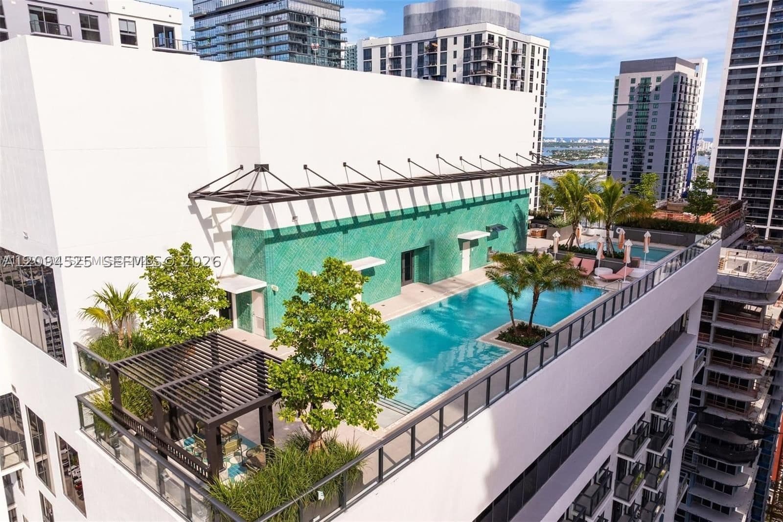 Condo — 11 6th St #706, Miami, FL 33132