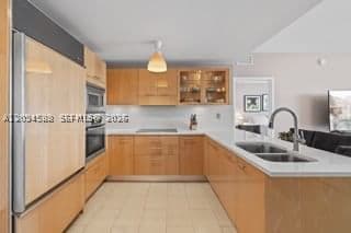 2+1 Condo — 6799 Collins Ave #606, Miami Beach, FL 33141