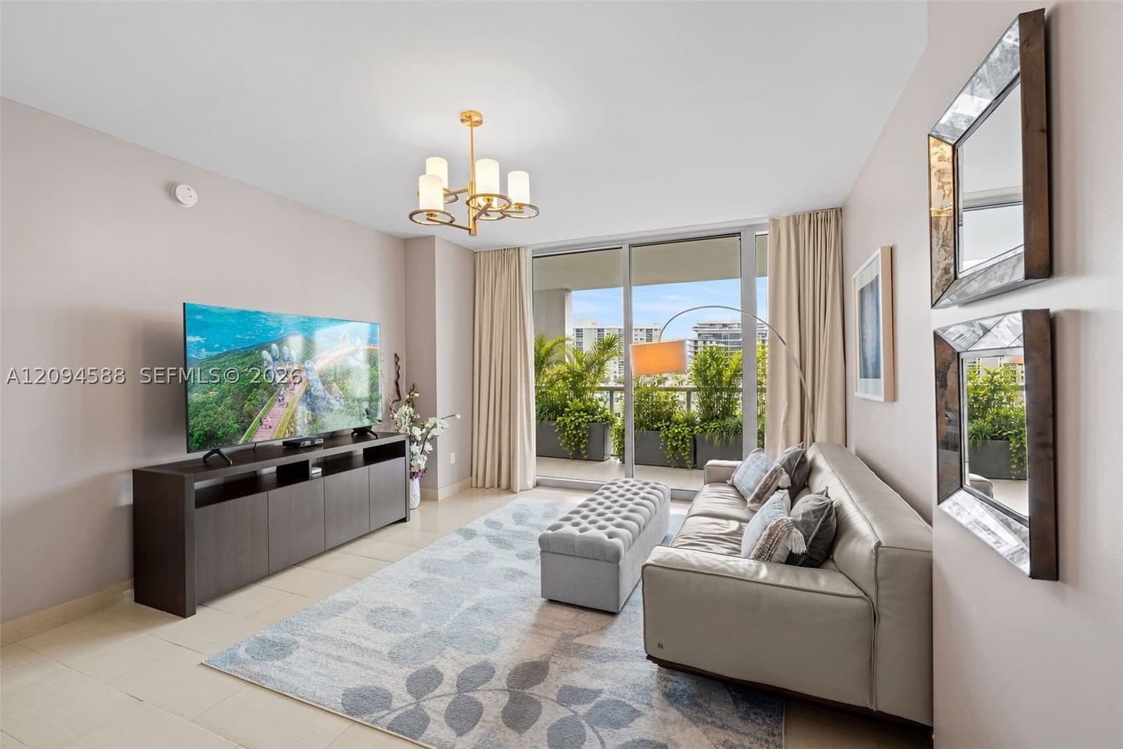 2+1 Condo — 6799 Collins Ave #606, Miami Beach, FL 33141