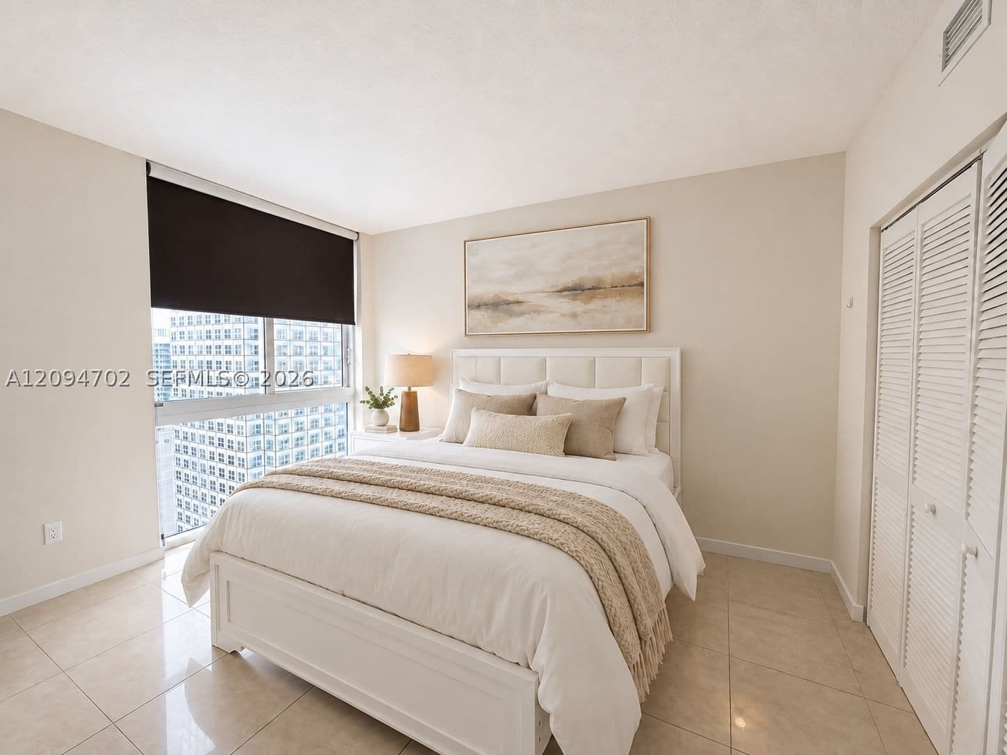 2+1 Condo — 325 Biscayne Blvd #3015, Miami, FL 33131