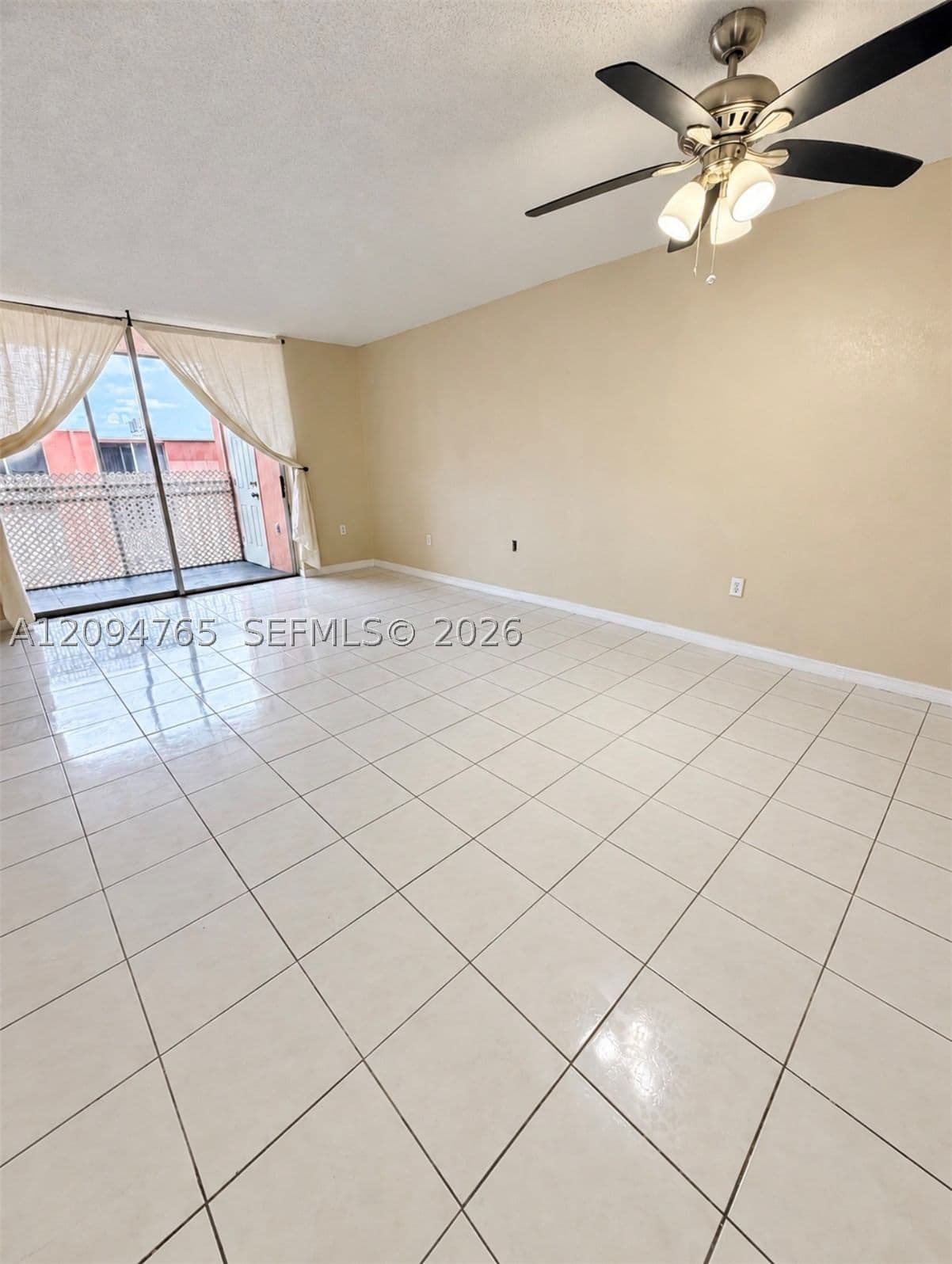 2+1 Daire — 19741 114th Ave #362, Miami, FL 33157