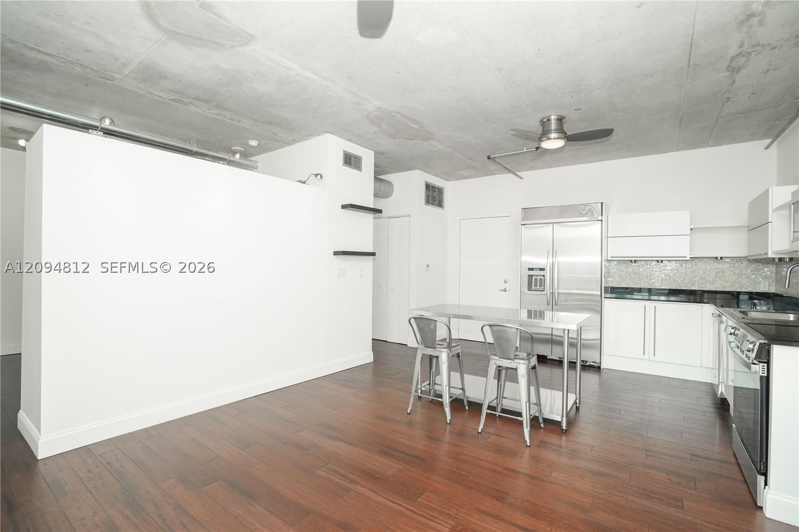 1-bedroom Condo — 690 1st Ct #1623, Miami, FL 33130