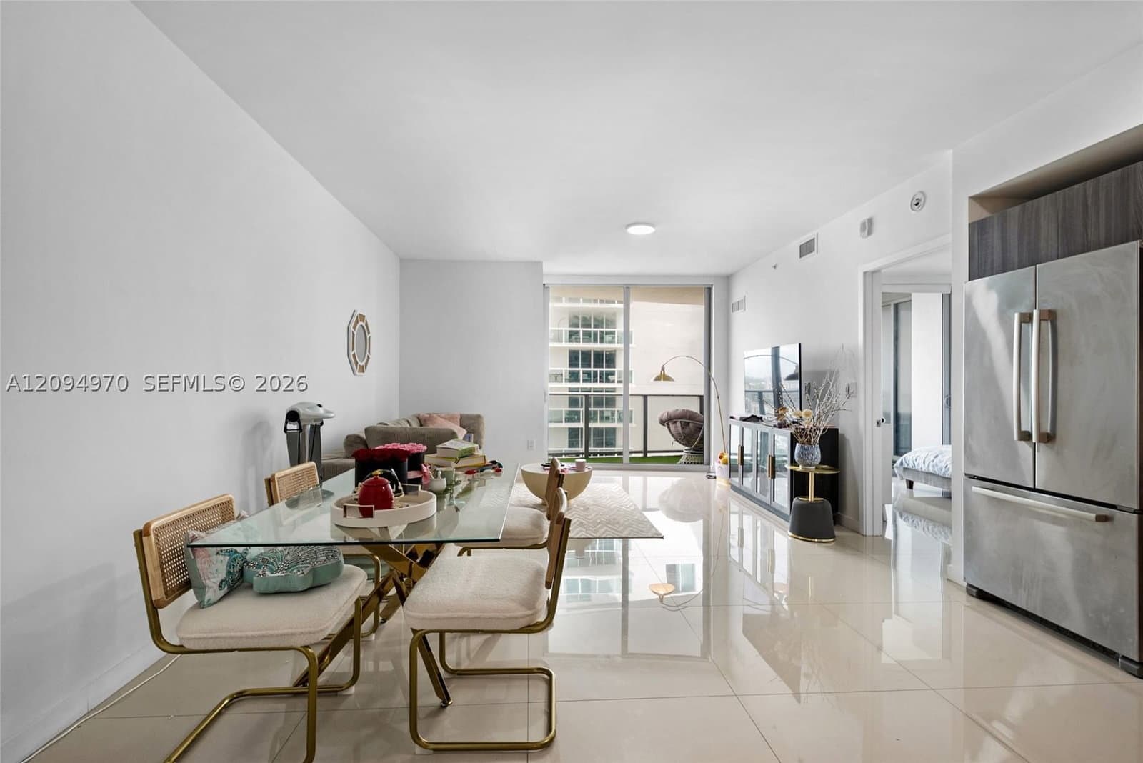 1+1 Condo — 488 18th St #3003, Miami, FL 33132