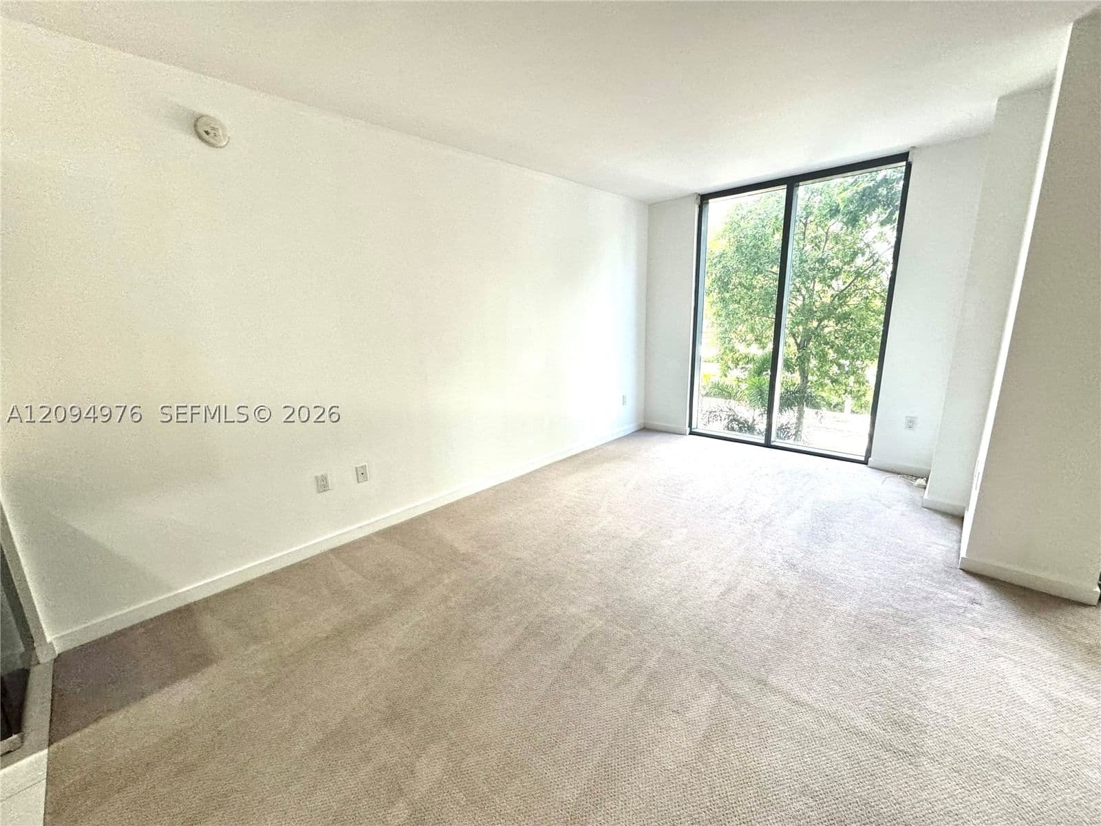 Condo — 31 6th St #903, Miami, FL 33131