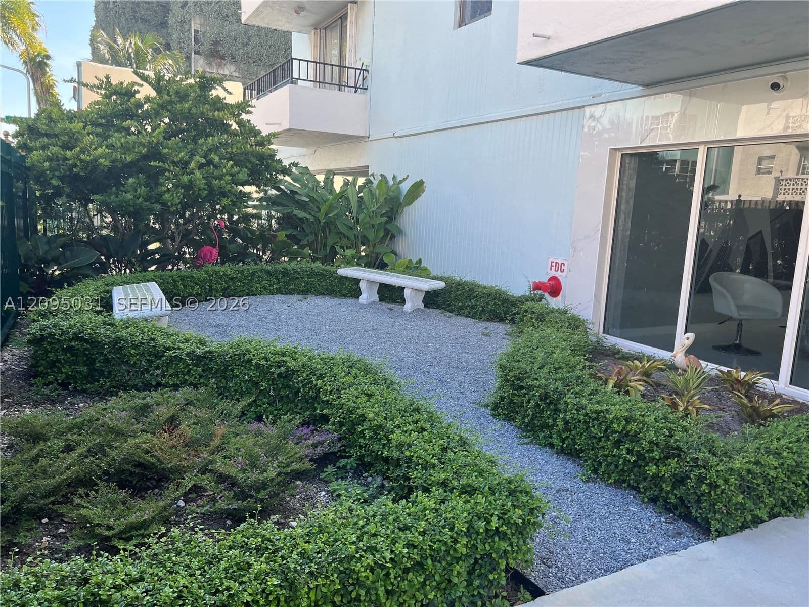 1-bedroom Condo — 720 Collins Ave #509, Miami Beach, FL 33139
