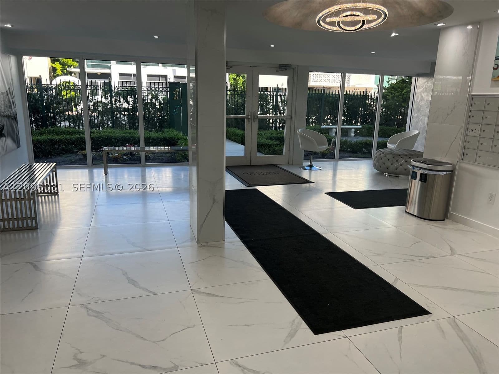 1-bedroom Condo — 720 Collins Ave #509, Miami Beach, FL 33139