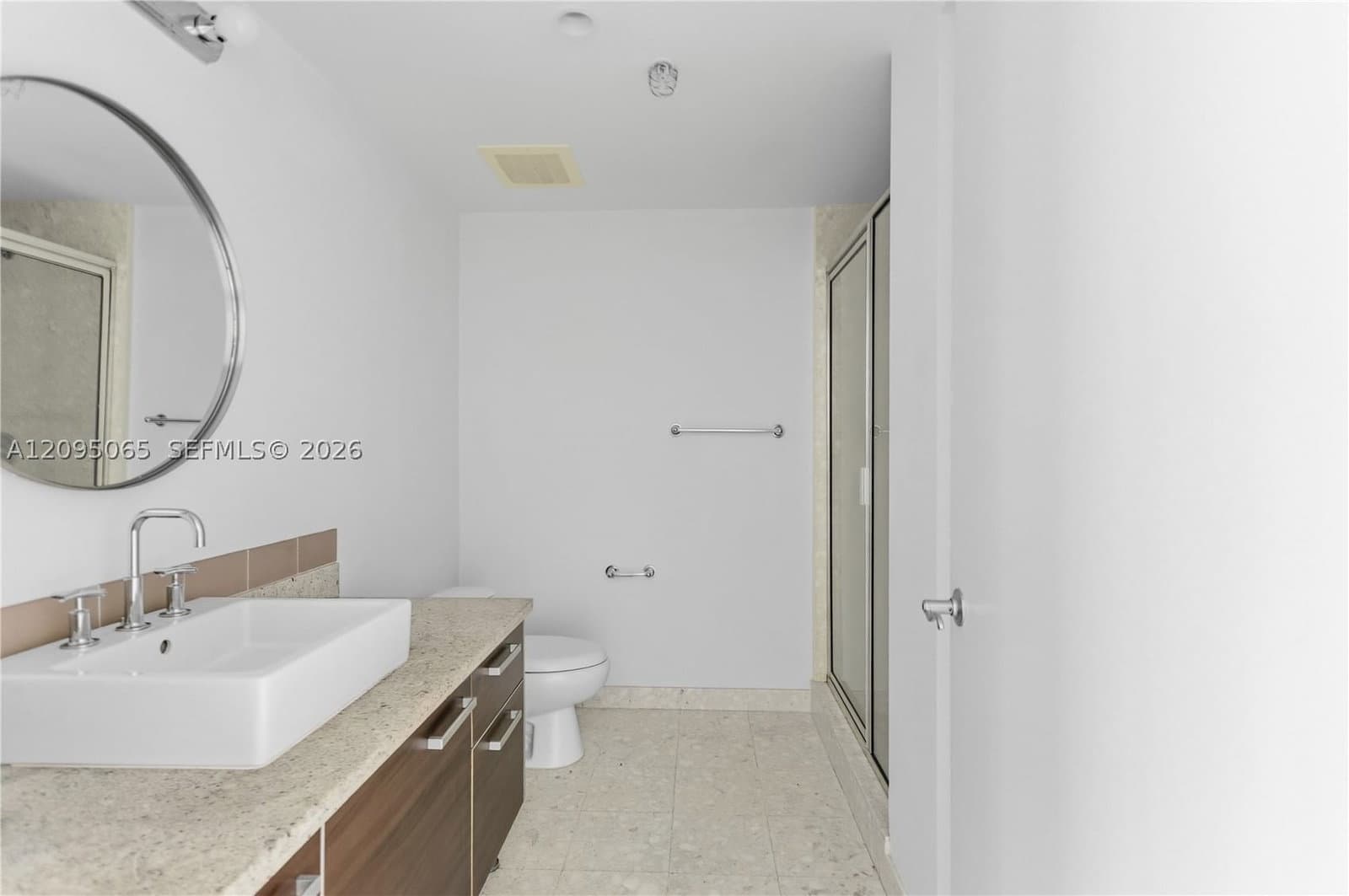 Condo — 185 7th St #3600, Miami, FL 33130