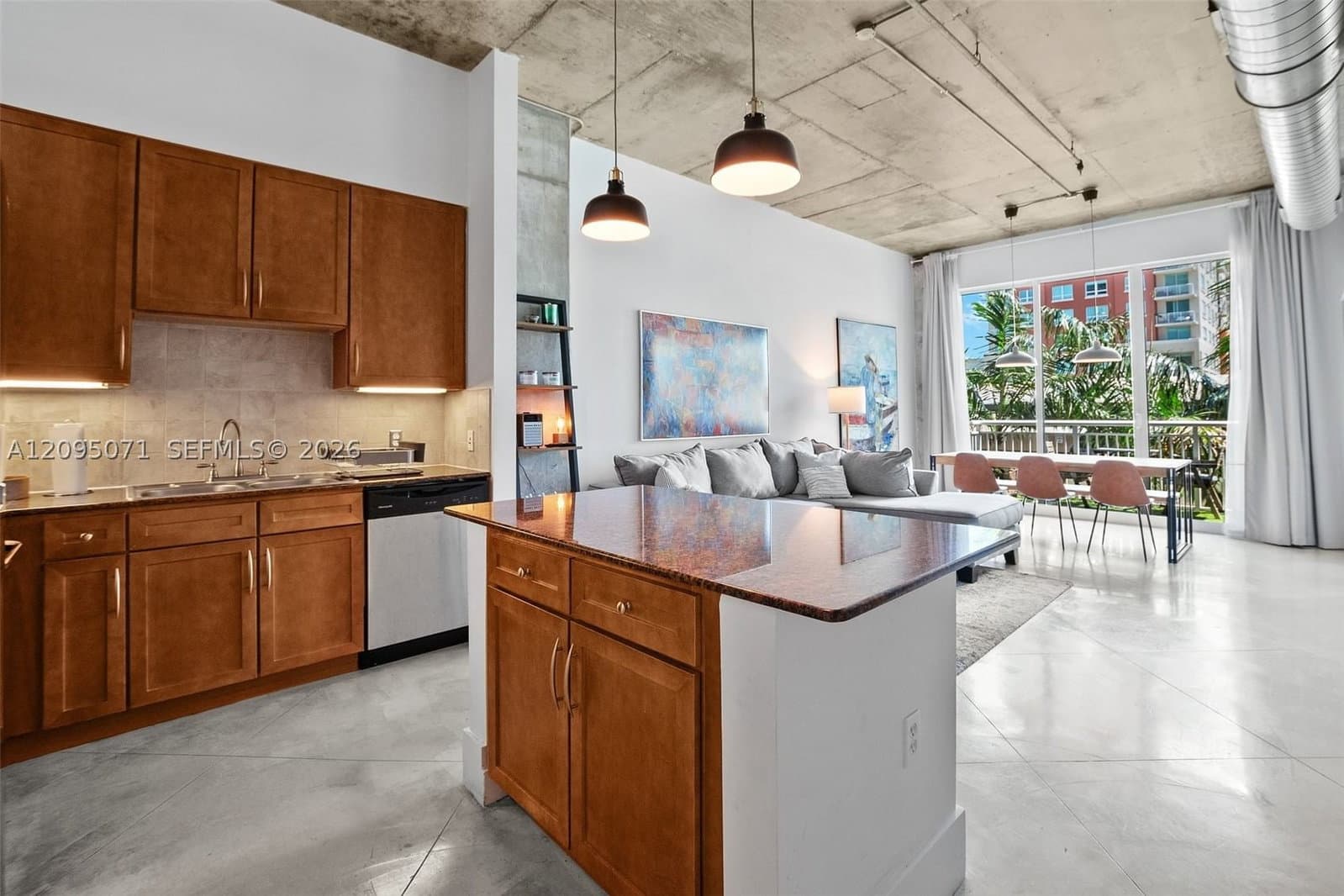 1+1 Condo — 2001 Biscayne Blvd #3405, Miami, FL 33137