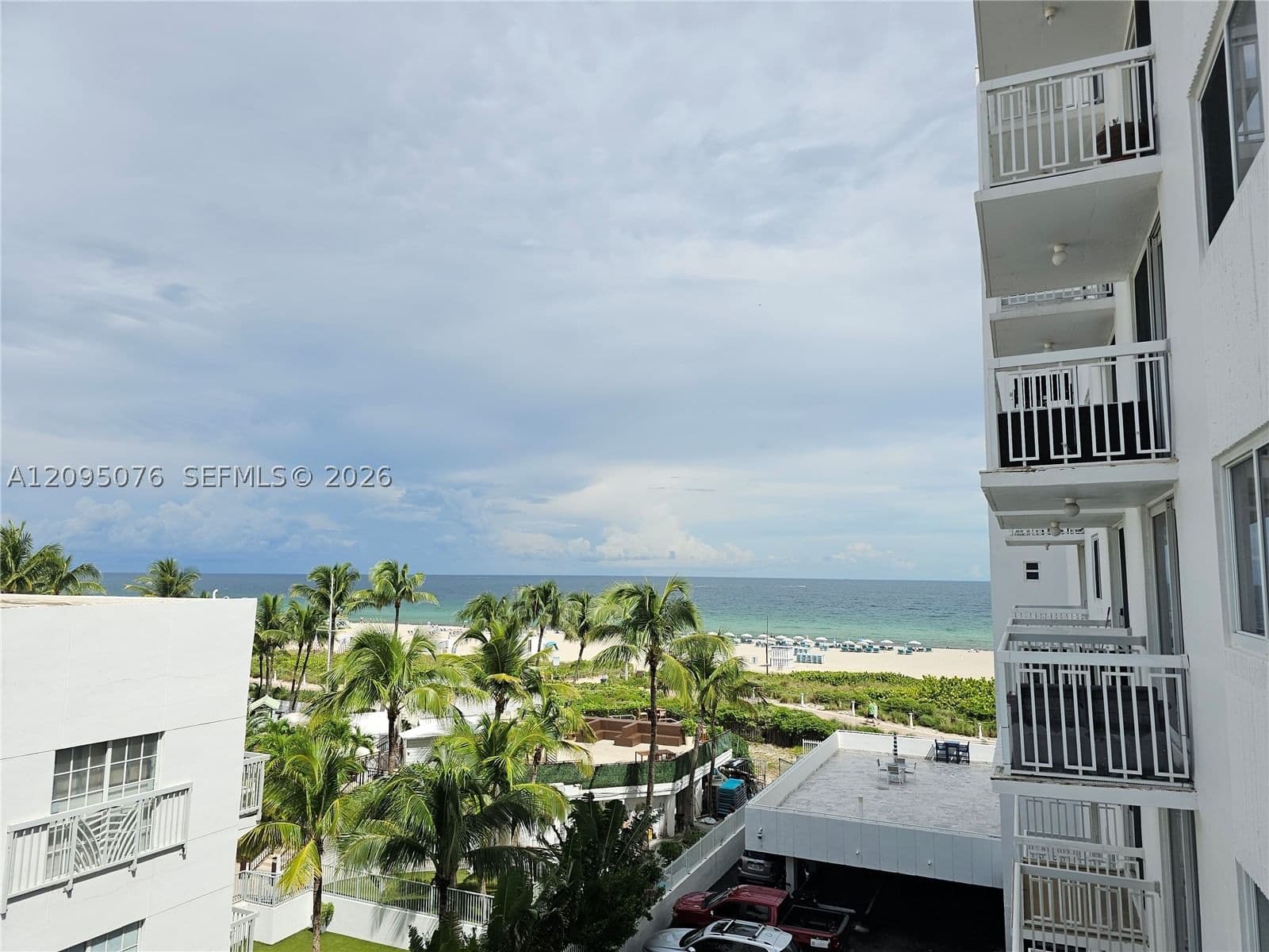 1+1 Condo — 401 Ocean Dr #522, Miami Beach, FL 33139