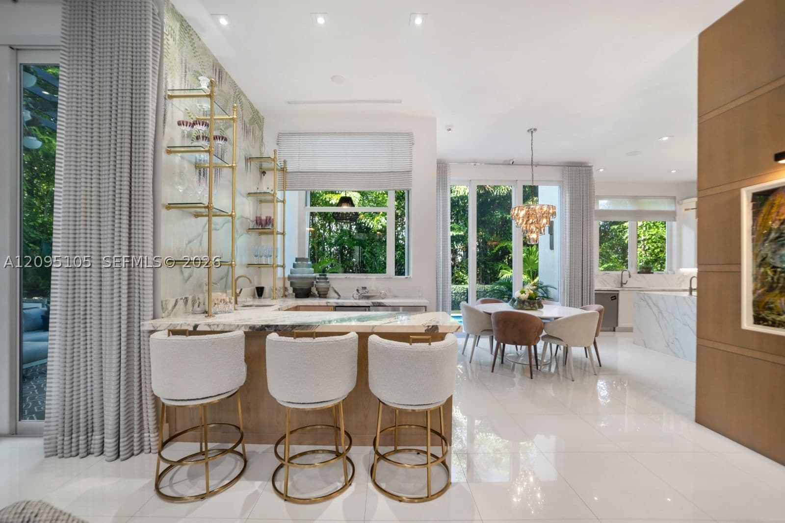6+1 Müstakil ev — 737 49th St, Miami Beach, FL 33140