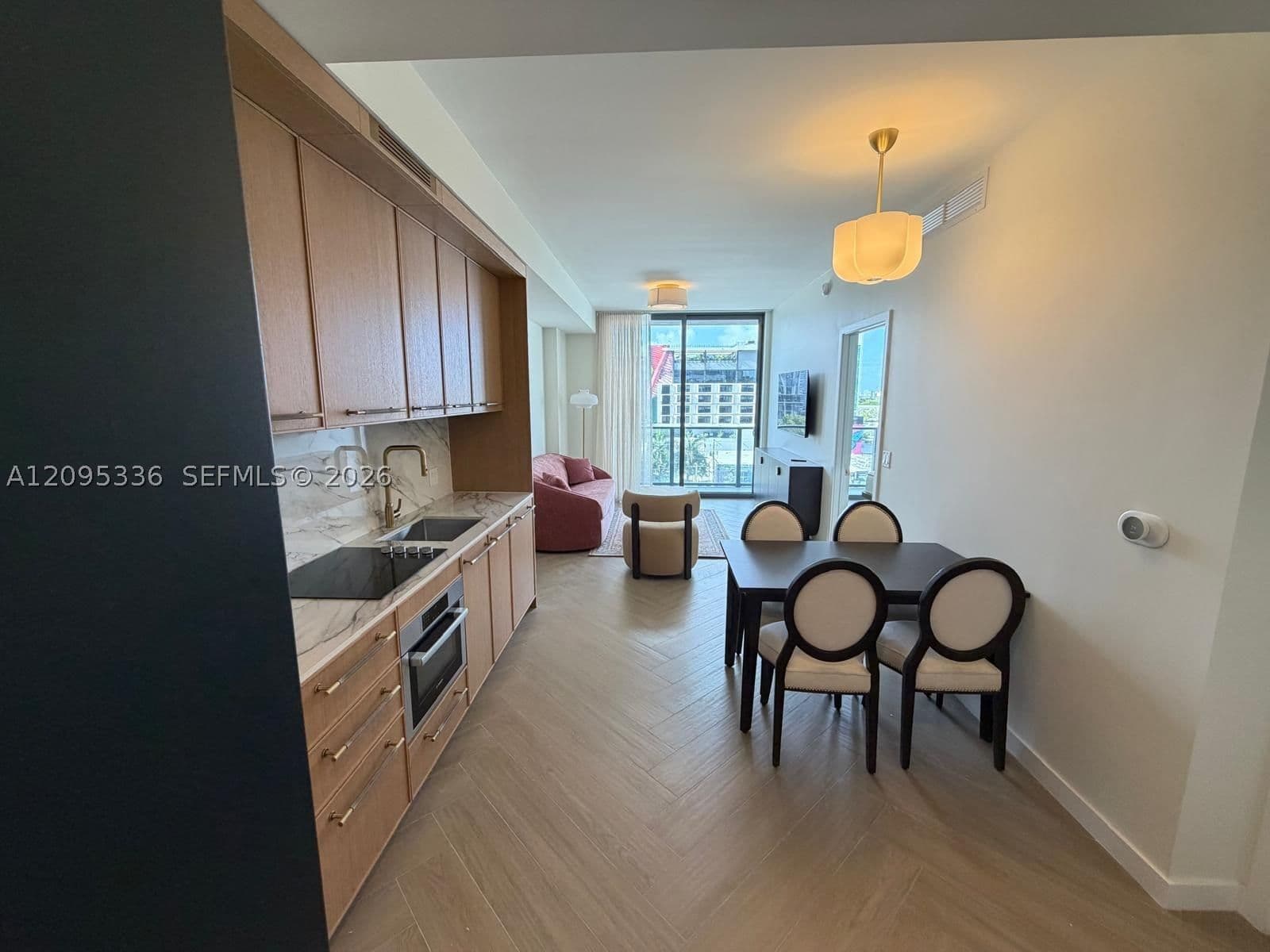 1+1 Condo — 2700 2nd Ave #606, Miami, FL 33127