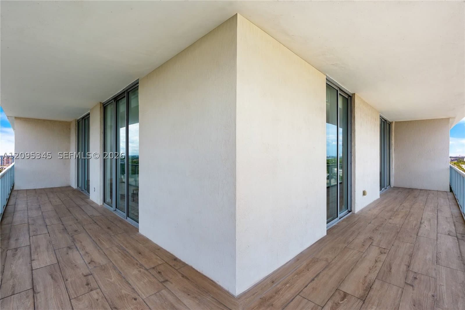 2+1 Condo — 3470 Coast Ave #H1711, Miami, FL 33137