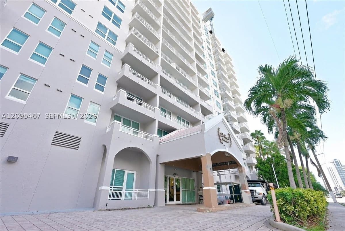 2+1 Daire — 2665 37th Ave #211, Miami, FL 33133
