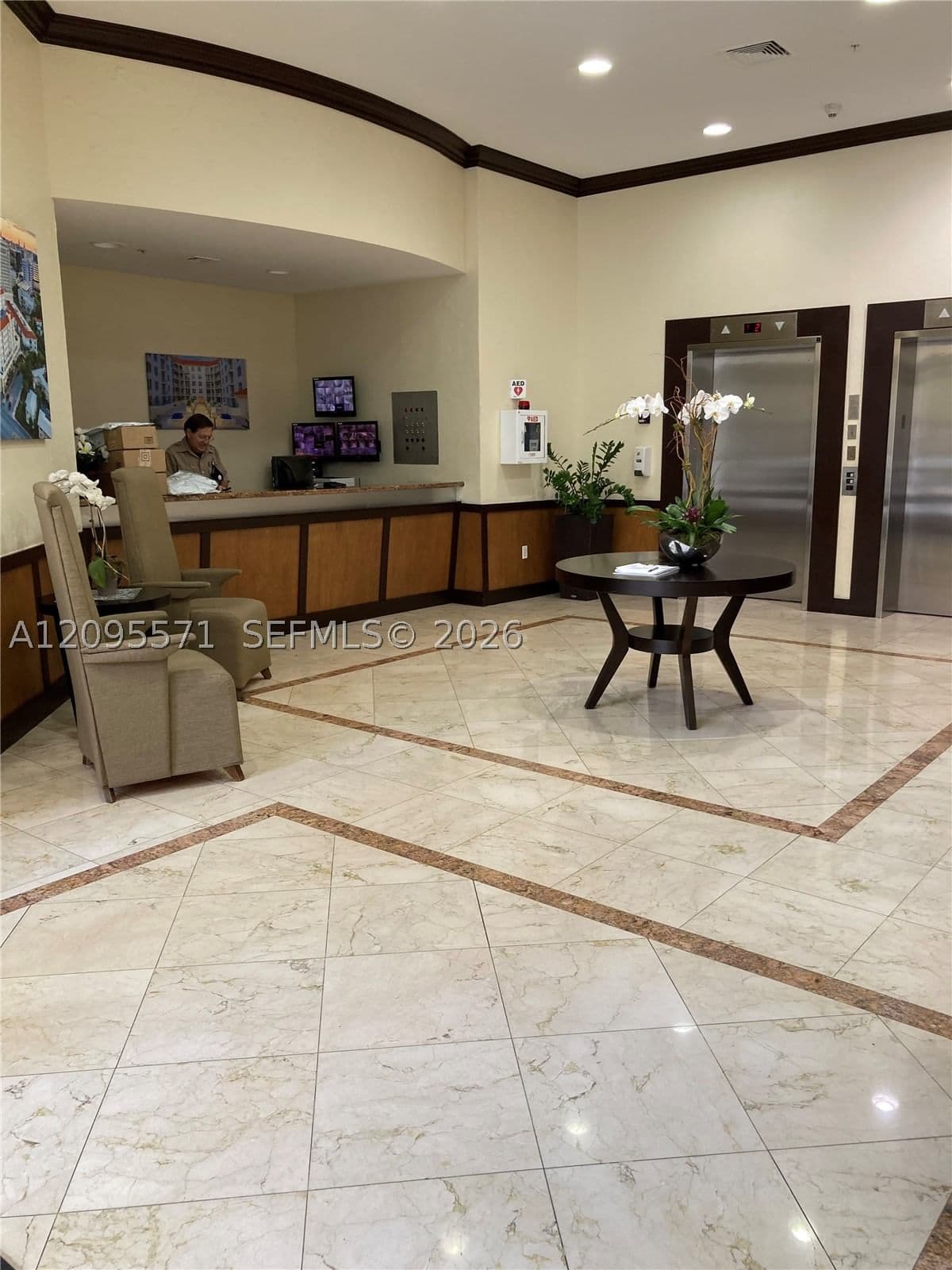 Mülk — 2030 Douglas Rd #210, Coral Gables, FL 33134