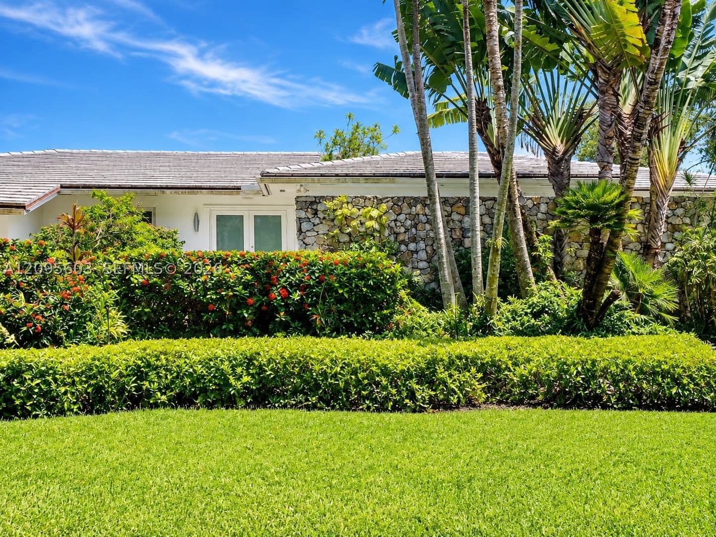 5+1 Müstakil ev — 1460 Tagus Ave, Coral Gables, FL 33156