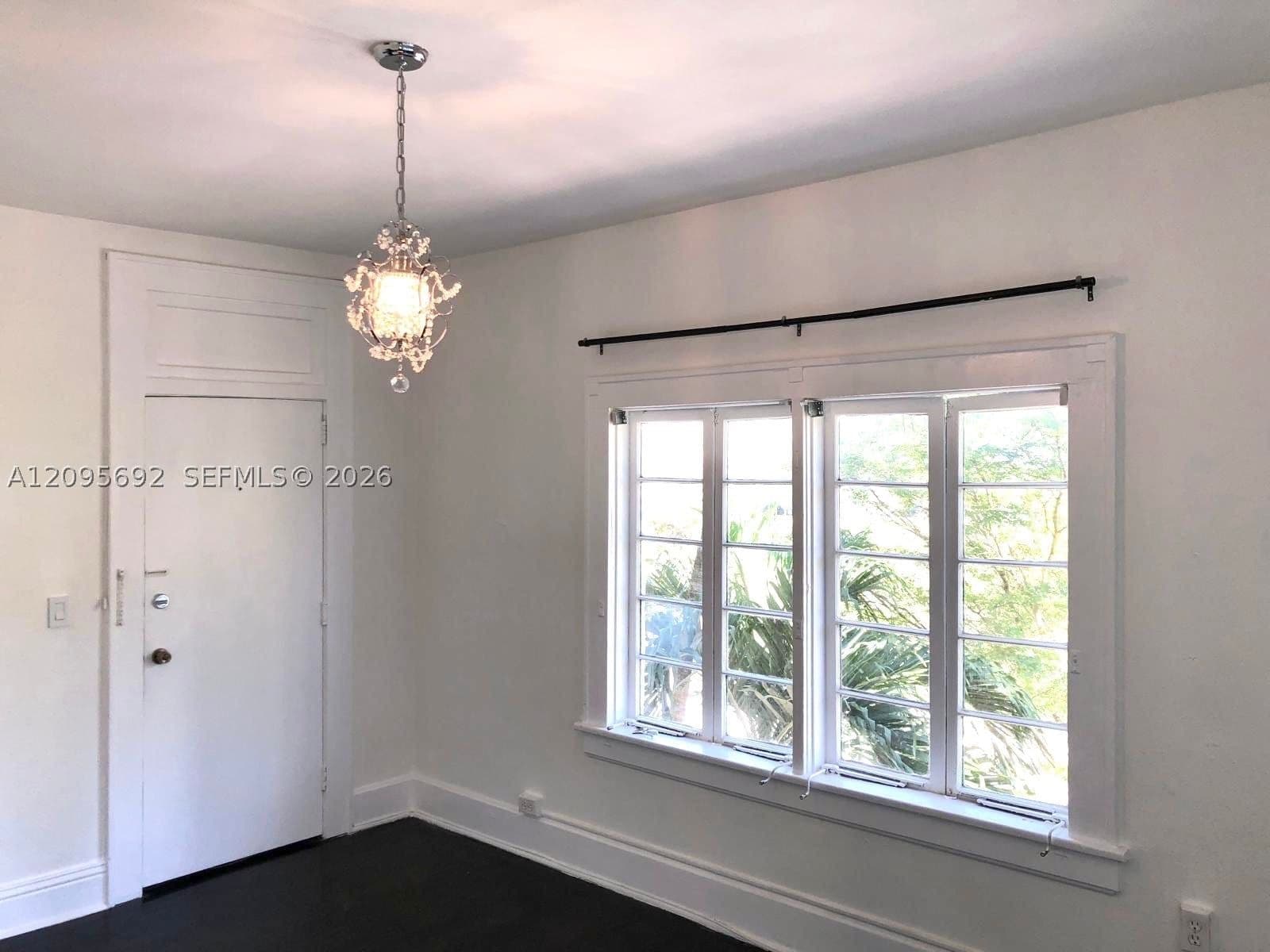 Condo — 124 Mendoza Ave #8, Coral Gables, FL 33134