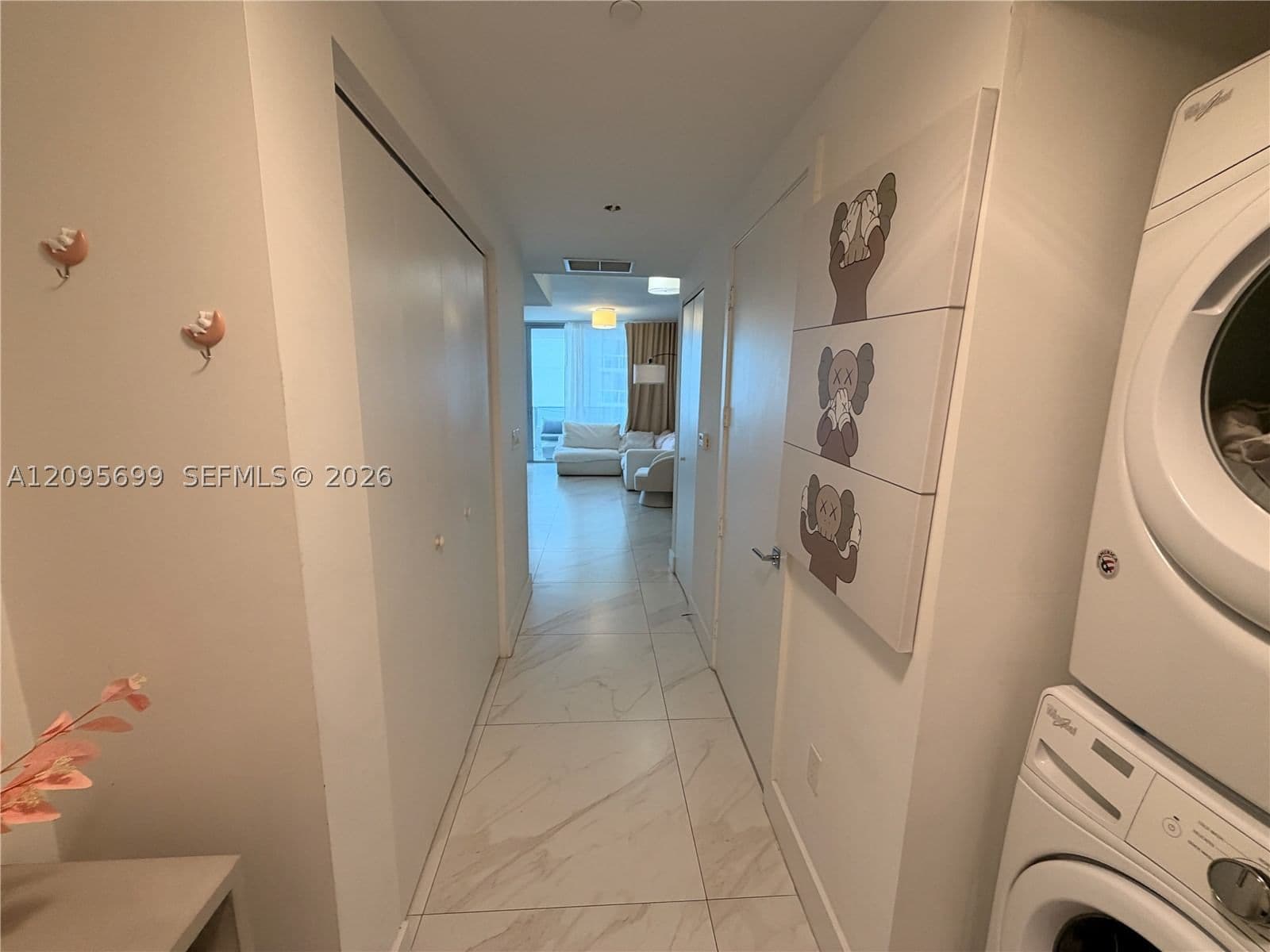 1+1 Condo — 488 18th St #2205, Miami, FL 33132