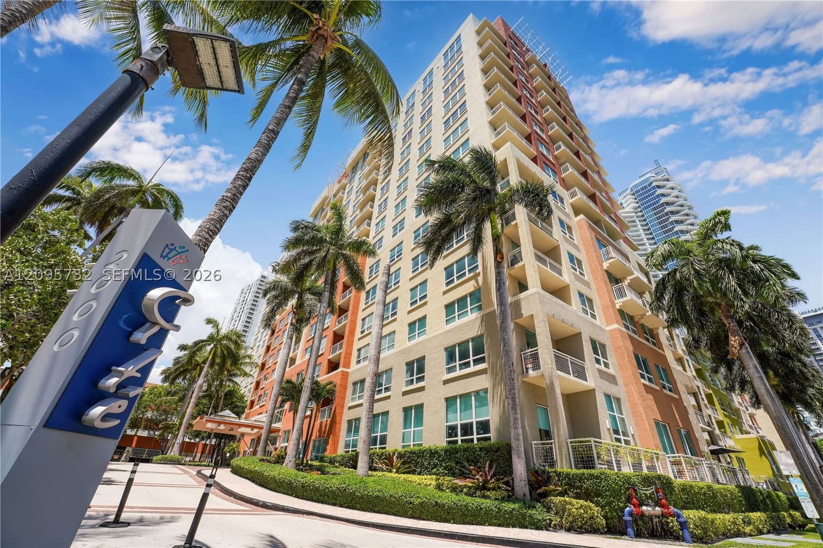 3+1 Condo — 2000 Bayshore Dr #702, Miami, FL 33137