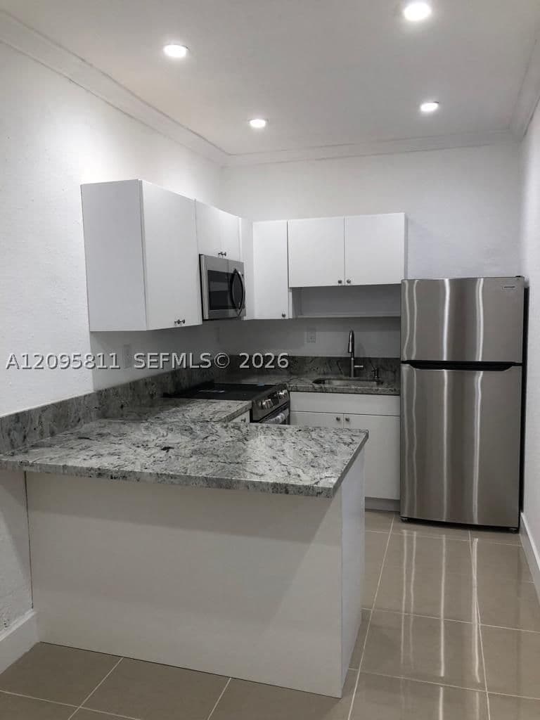 Condo — 126 Mendoza Ave #3, Coral Gables, FL 33134