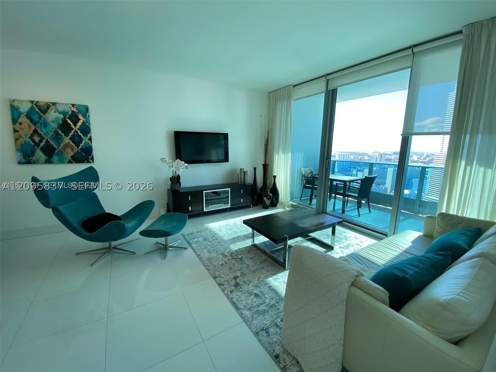 1-bedroom Condo — 200 Biscayne Boulevard Way #4011, Miami, FL 33131
