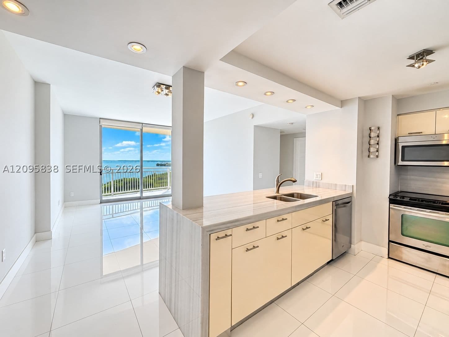 1+1 Condo — 2475 Brickell Ave #1208, Miami, FL 33129