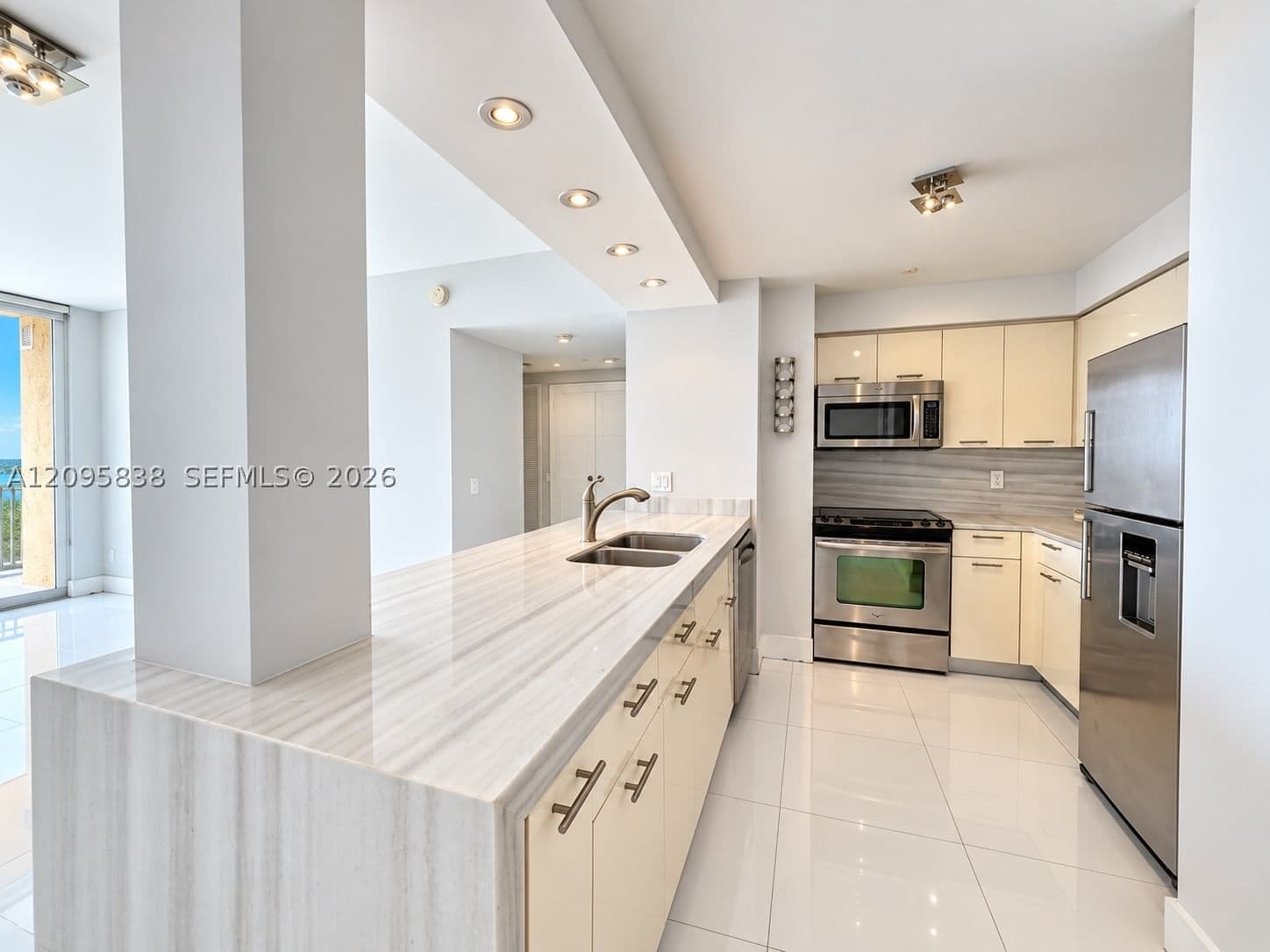 1+1 Condo — 2475 Brickell Ave #1208, Miami, FL 33129