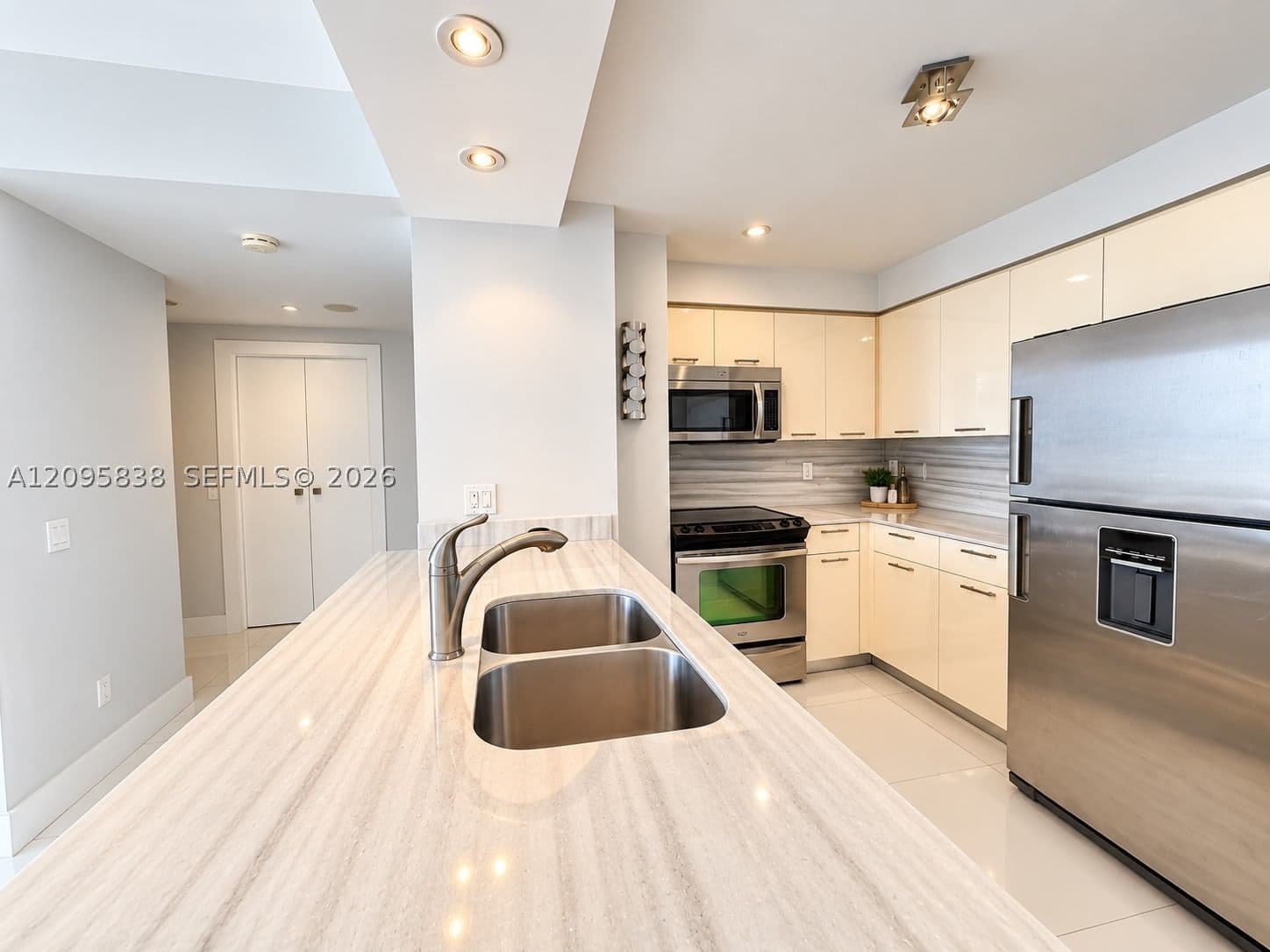 1+1 Condo — 2475 Brickell Ave #1208, Miami, FL 33129