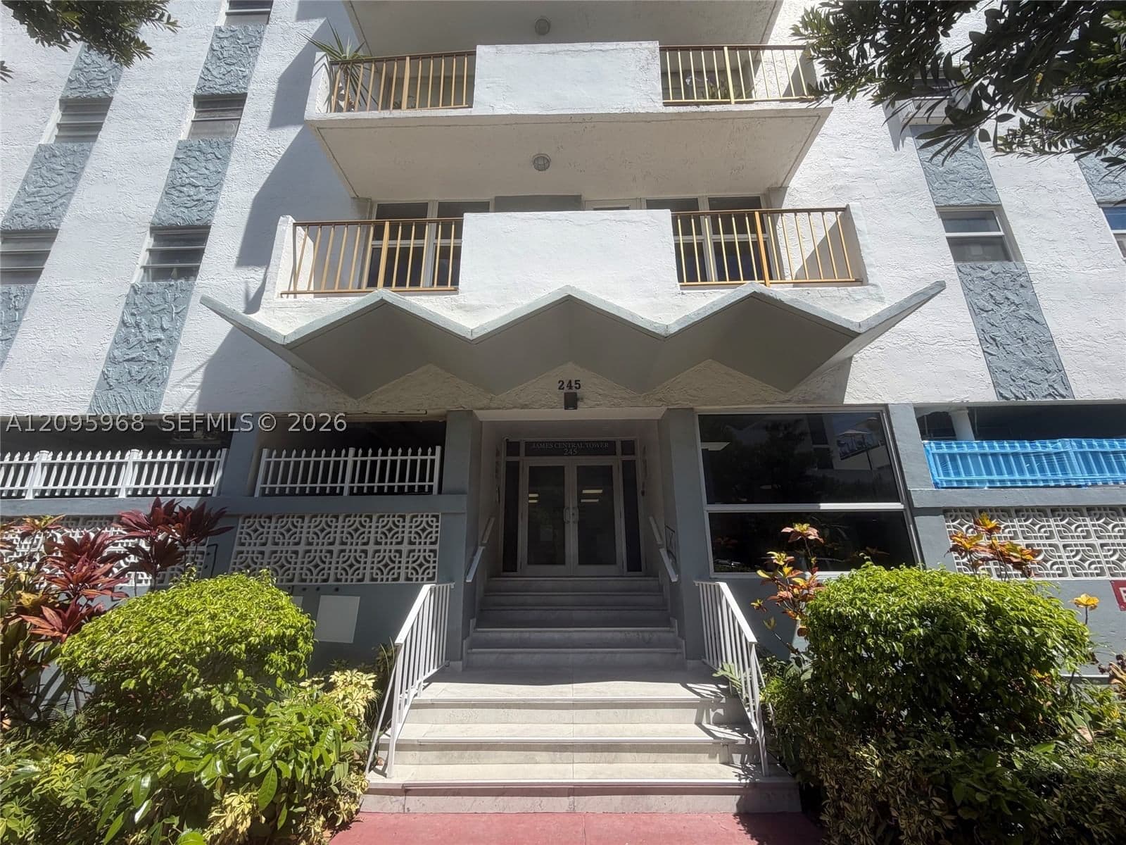 1+1 Condo — 245 18th St #805, Miami Beach, FL 33139