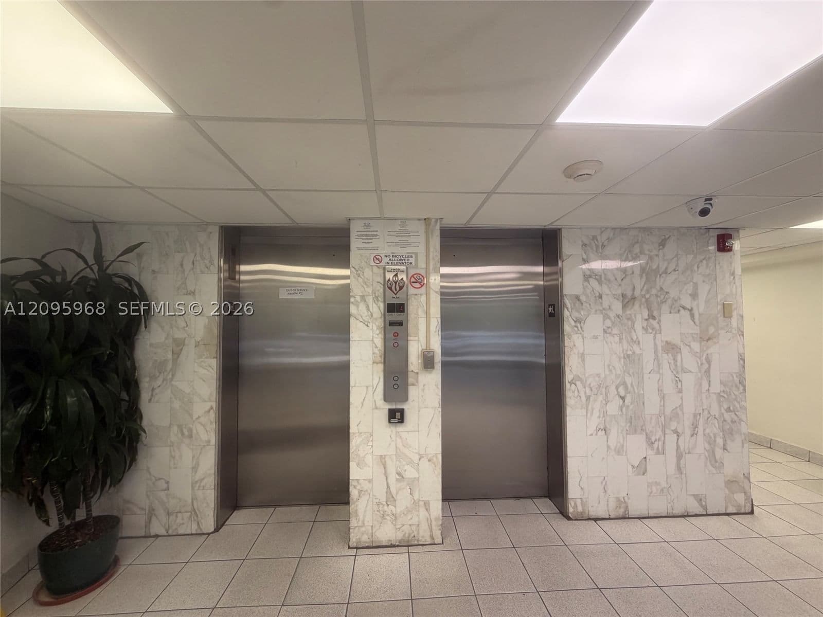 1+1 Condo — 245 18th St #805, Miami Beach, FL 33139