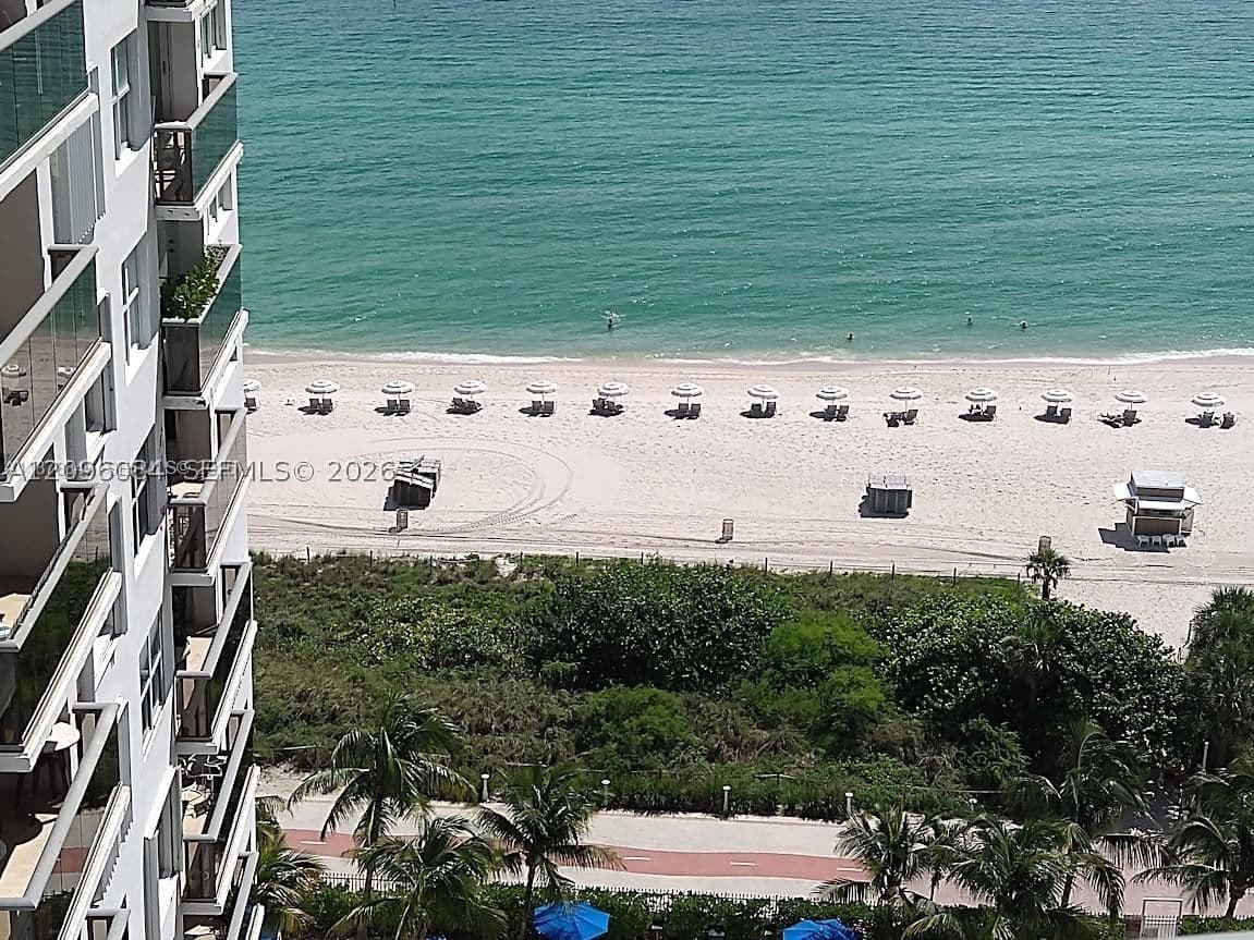 2+1 Condo — 6039 Collins Ave #1710, Miami Beach, FL 33140