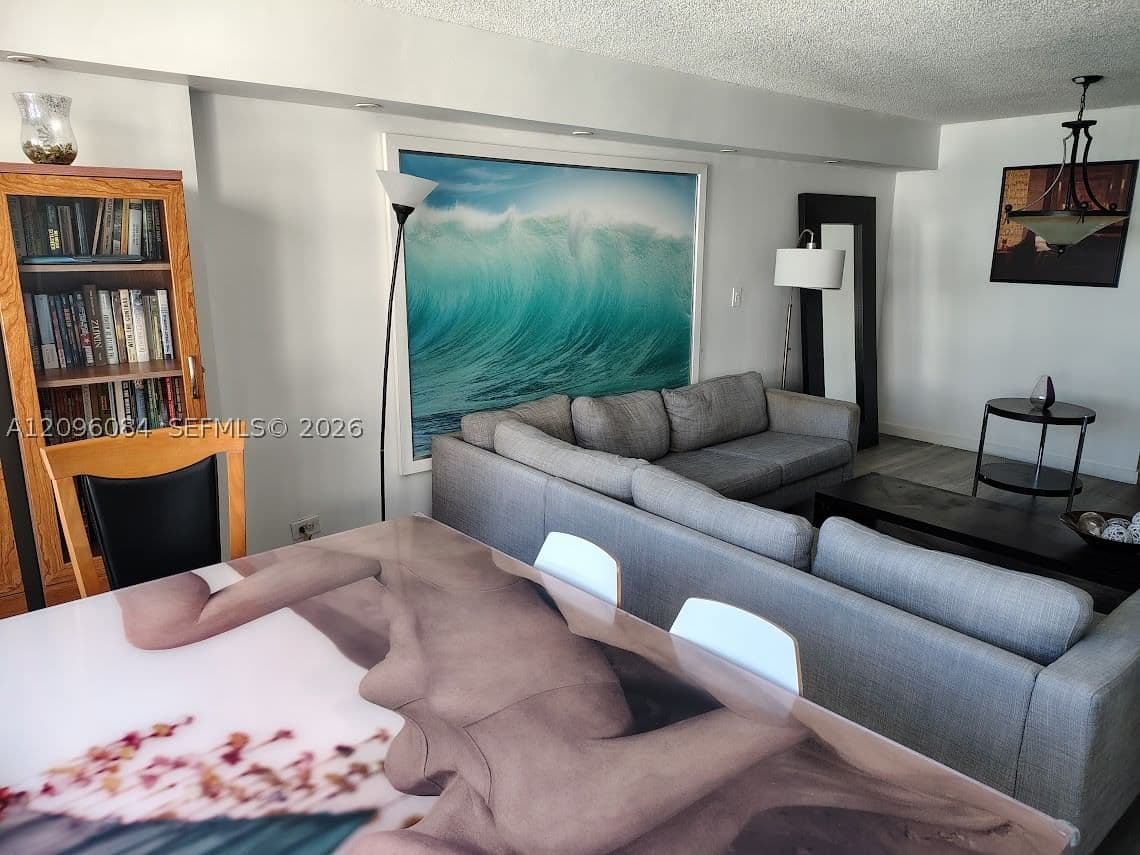 2+1 Condo — 6039 Collins Ave #1710, Miami Beach, FL 33140